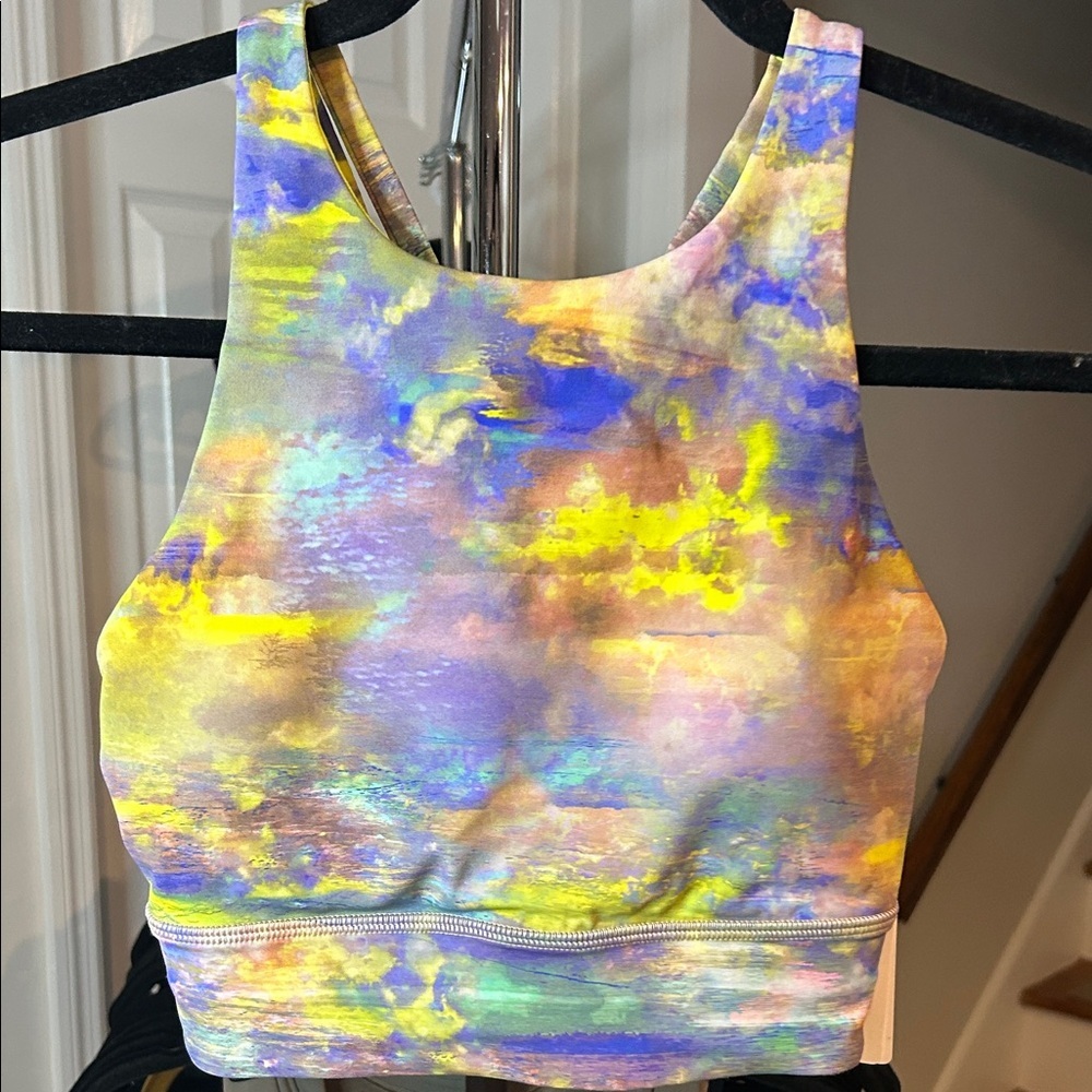 Lululemon NWT energy bra high neck long line . Size 6